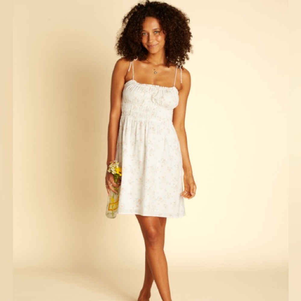 Billabong x Wrangler Floral Little Damsel Dress in Salt Crystal - Picture 8 of 11